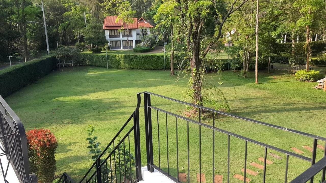 Casa Khaoyai Bed&Breakfast Mu Si Exterior photo